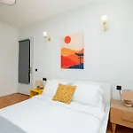 شقة Bosphorus View With 5 Bedrooms And Elevator