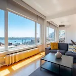 Bosphorus View With 5 Bedrooms And Elevator اسطنبول