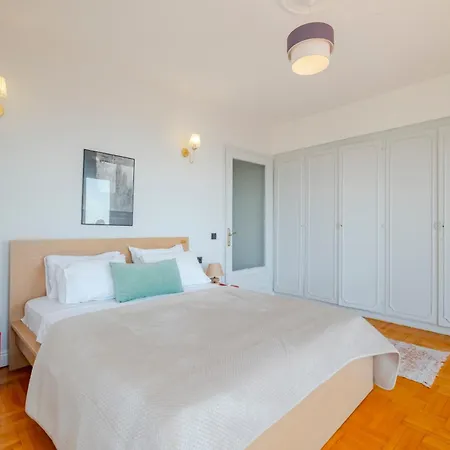 Bosphorus View With 5 Bedrooms And Elevator Lejlighed Istanbul