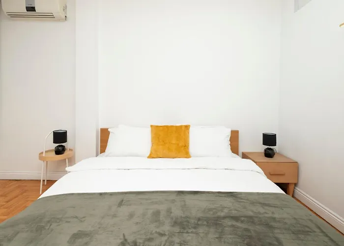 Bosphorus View With 5 Bedrooms And Elevator *