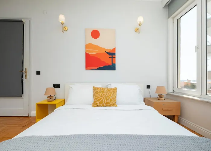 Bosphorus View With 5 Bedrooms And Elevator *