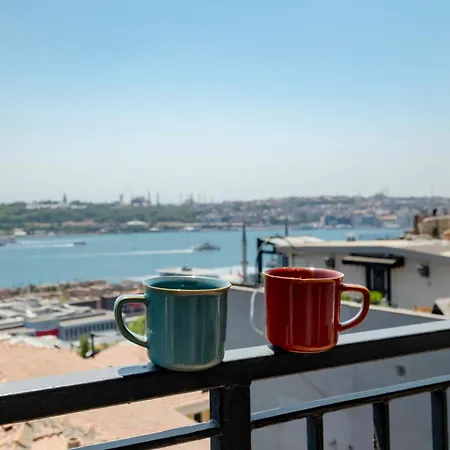 Bosphorus View With 5 Bedrooms And Elevator דירה איסטמבול