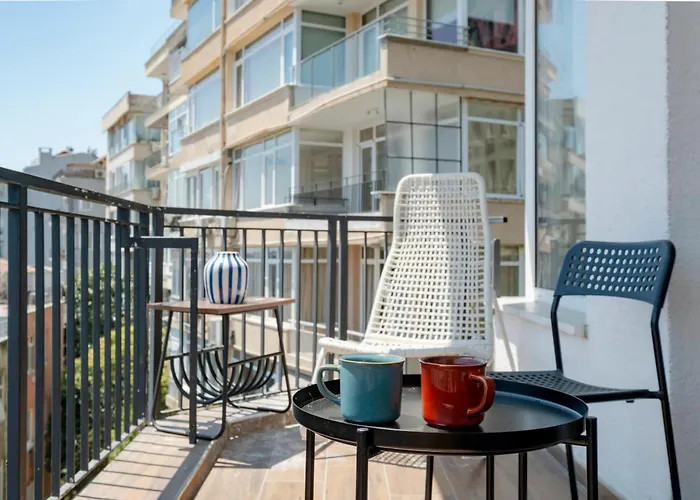 Bosphorus View With 5 Bedrooms And Elevator Appartement