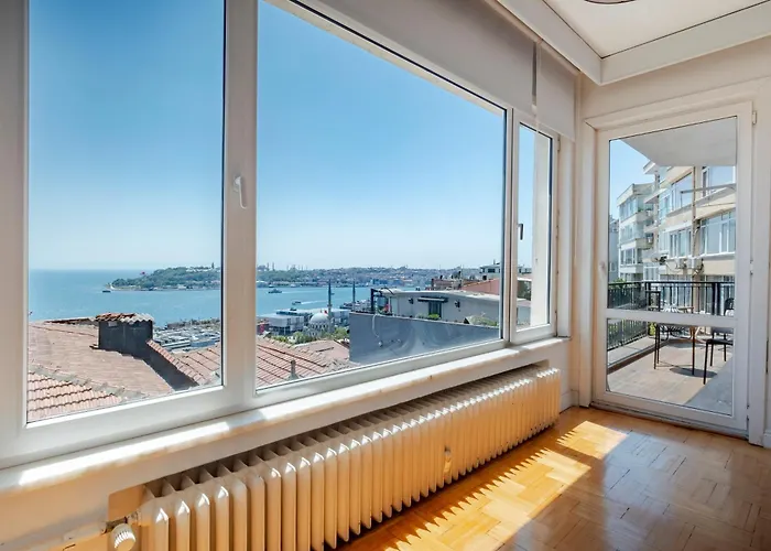 Bosphorus View With 5 Bedrooms And Elevator *